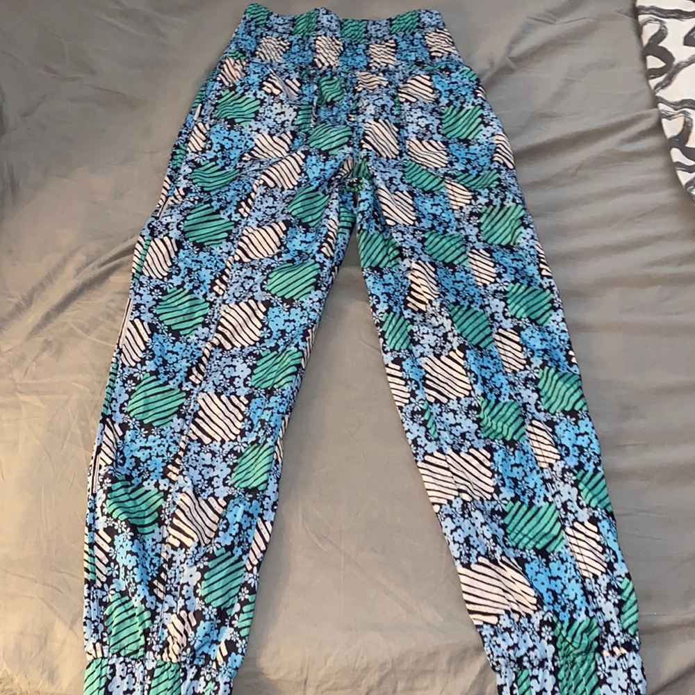 Worn once Fp movement joggers